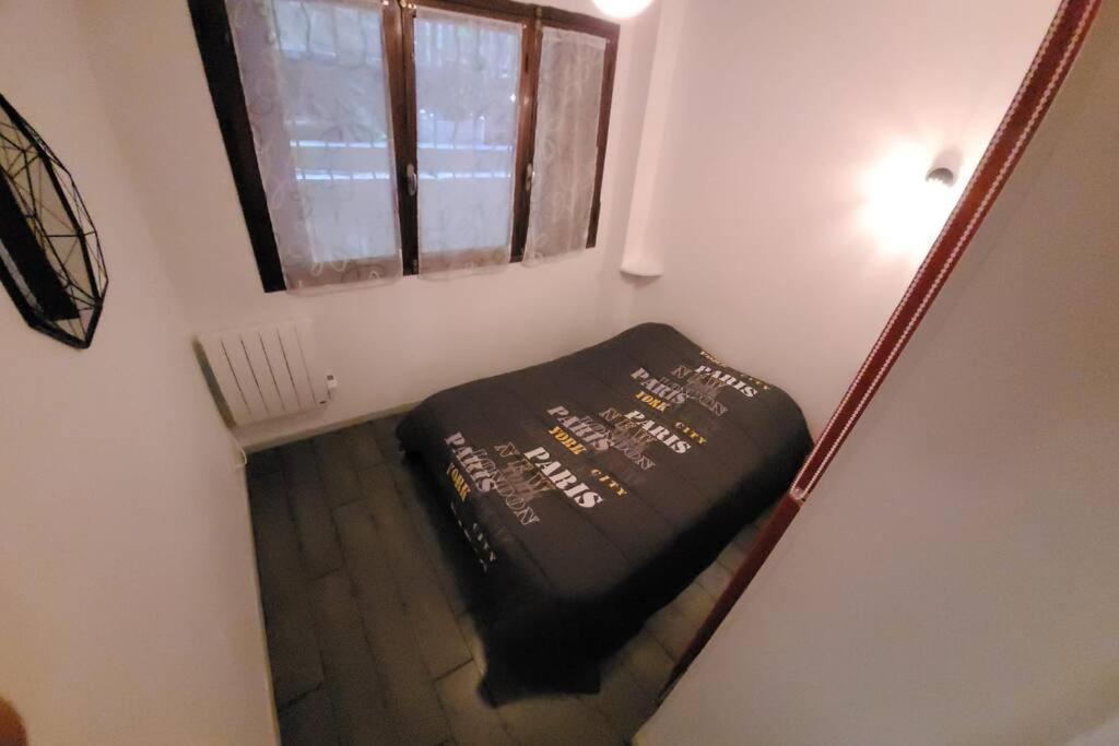 Au Calme, 200M Du Centre T2 Avec Balcon Et Parking Διαμέρισμα Κασί Εξωτερικό φωτογραφία